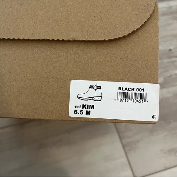 New Earth Kim Cold Weather Round Toe Casual Booties Black Size 6.5 - Picture 7 of 7